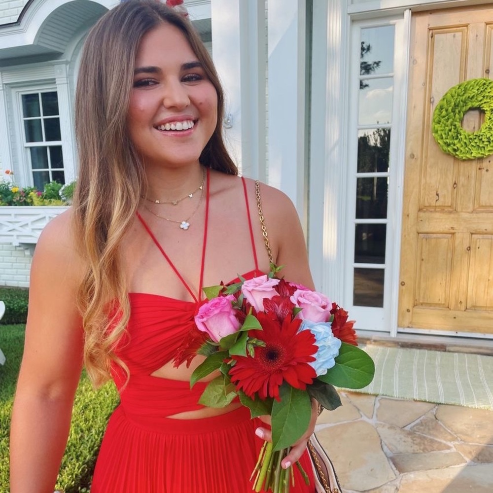 Meet your Posher, Olivia